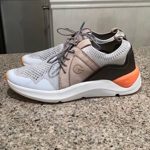 Size 8.5 (39 EU) Atom One by Fluchos